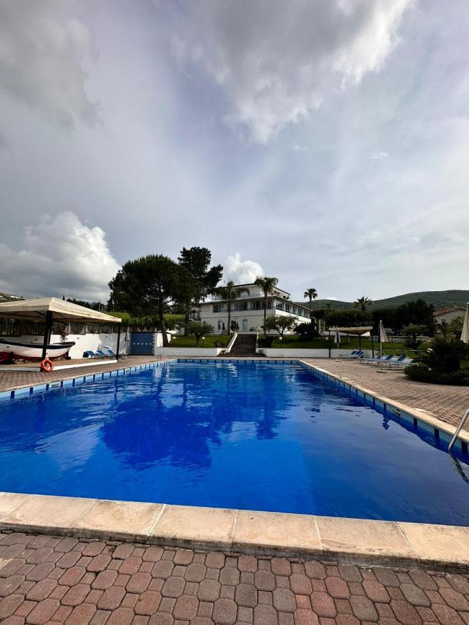 Hotel La Tombola Agropoli Exterior foto